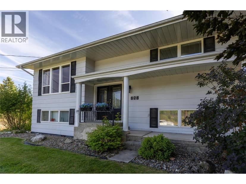 232 Everette Avenue, Greenwood