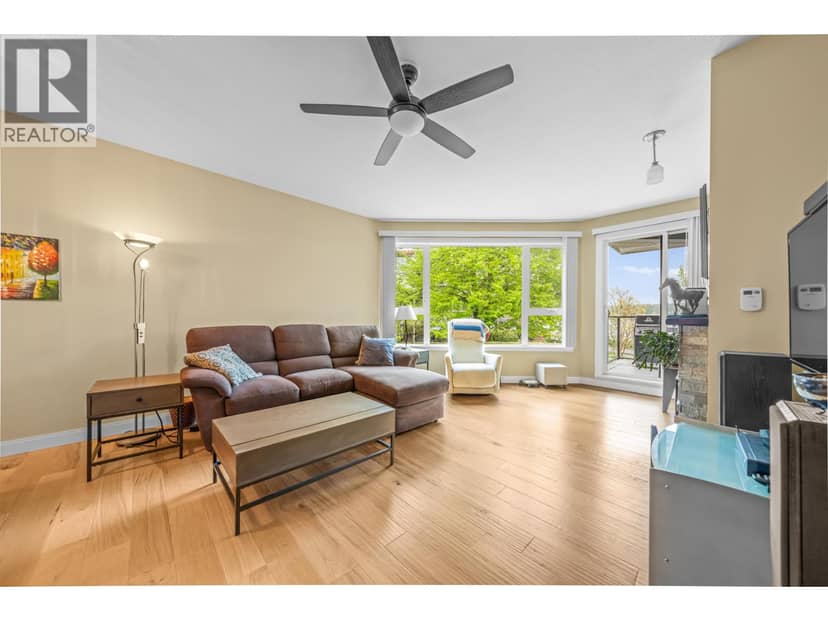 204 1150 QUAYSIDE DRIVE, New Westminster