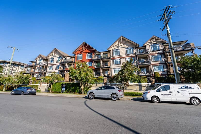 407 19939 55A AVENUE, Langley
