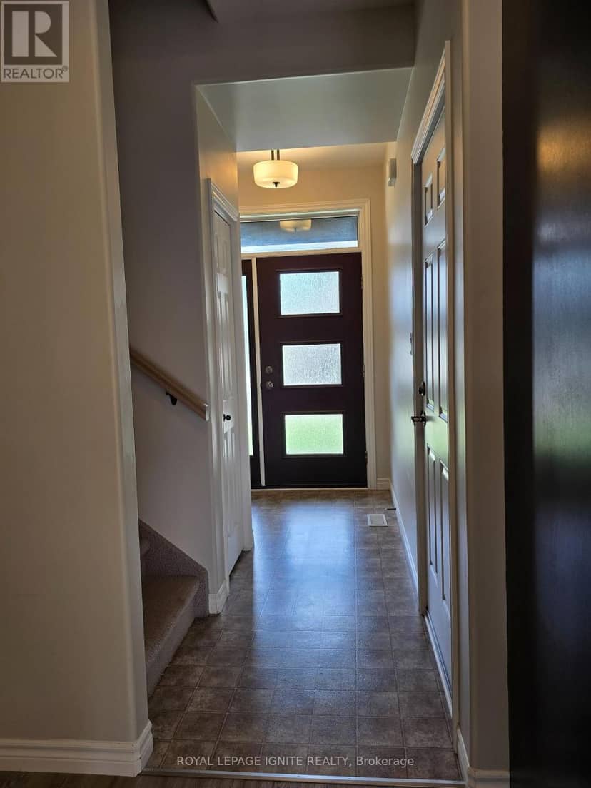 52 Cottonwood Drive, Belleville, photo 8