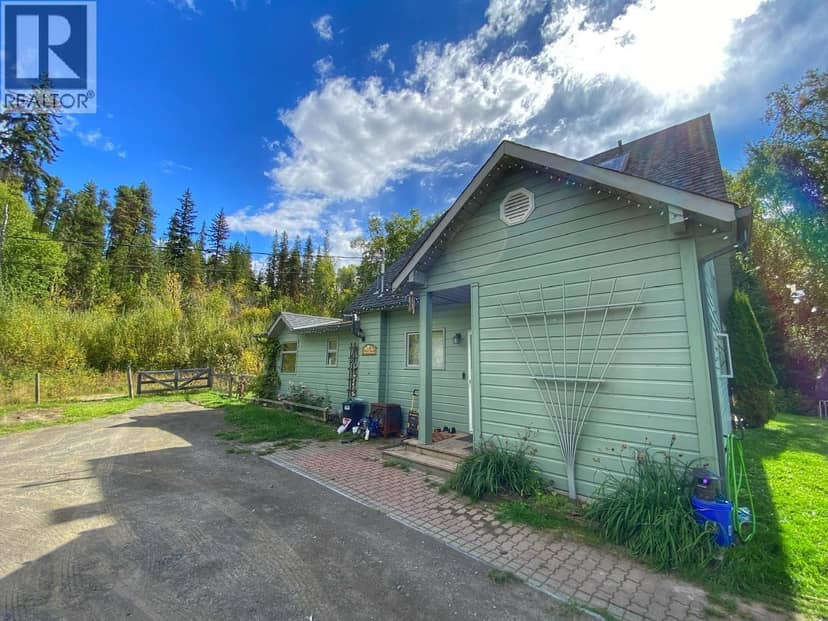 3130 62 HIGHWAY, Hazelton, photo 2