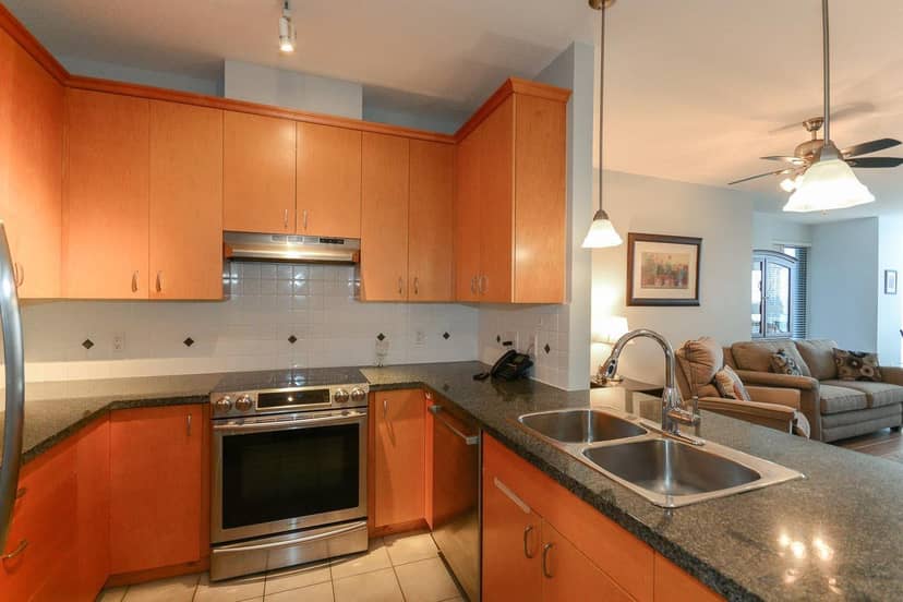 307 1551 FOSTER STREET, White Rock, photo 4