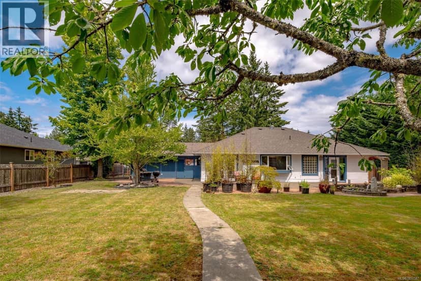 1252 Bunker Pl, French Creek, photo 2