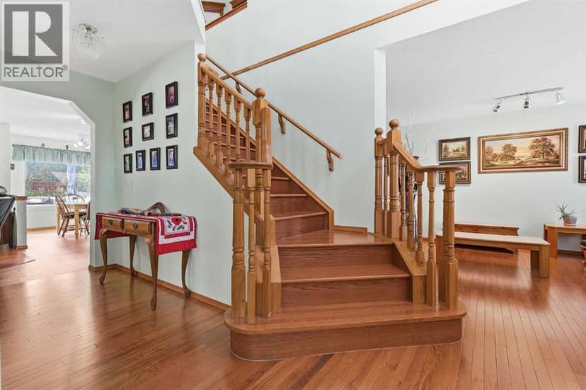 209 schubert Place NW, Calgary, photo 5