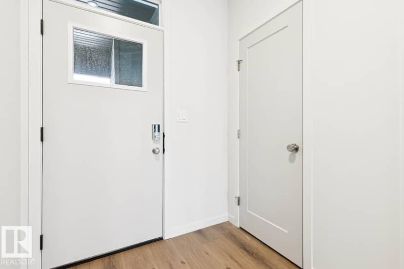 194 Stetson LO, Ardrossan, photo 2