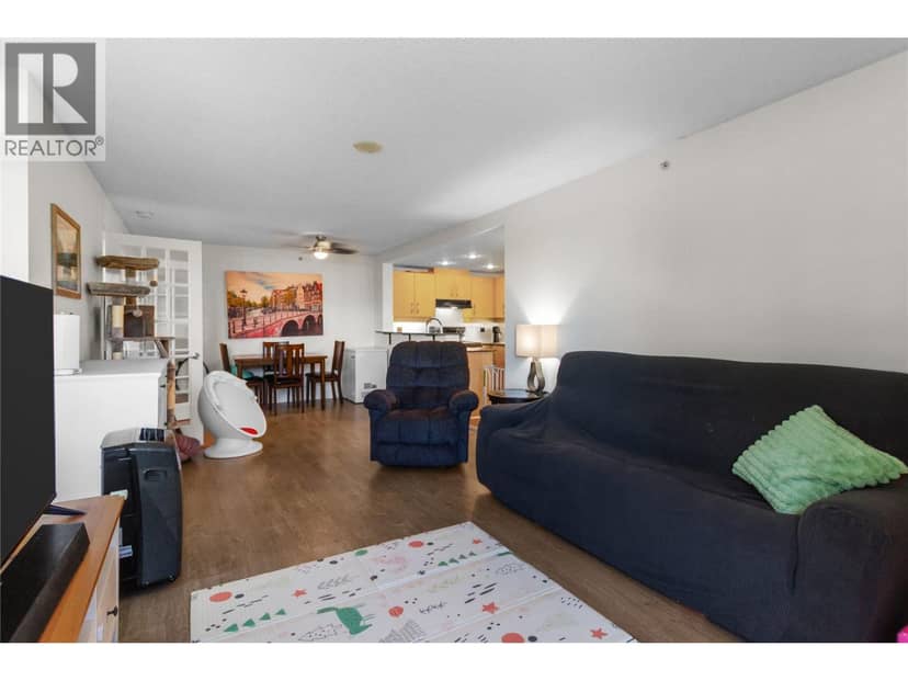 307 9298 UNIVERSITY CRESCENT, Burnaby, photo 5