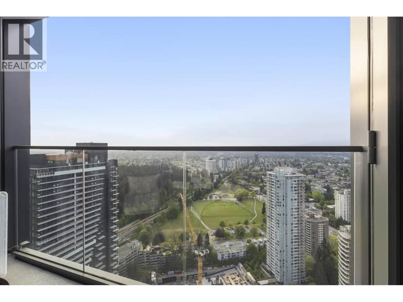 3905 5987 WILSON AVENUE, Burnaby, photo 2