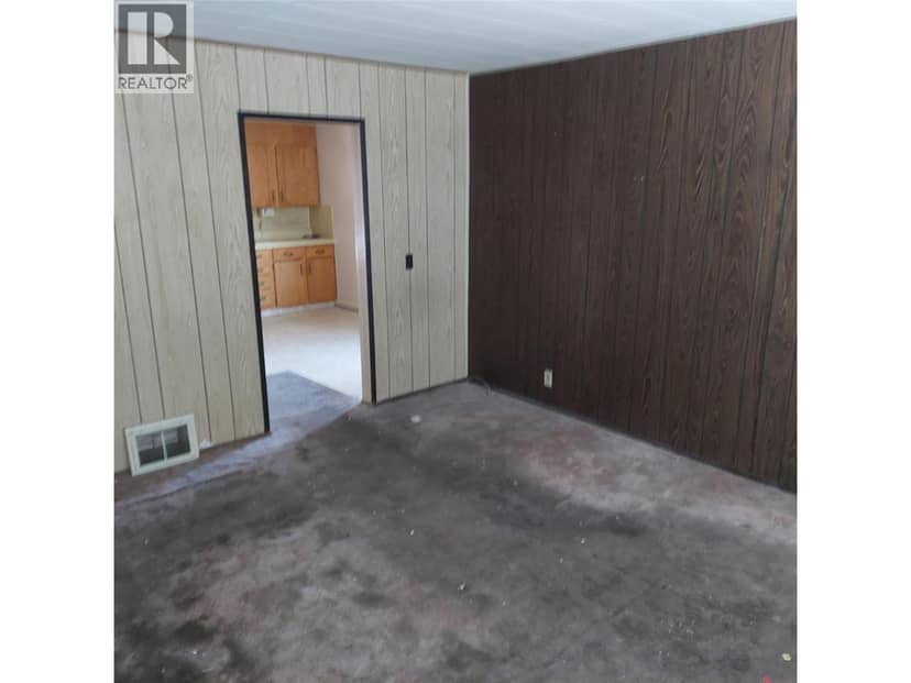 3220 35 Street, Vernon, photo 2