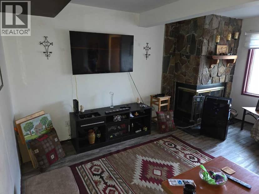C, 3 Grant Street, Red Deer, photo 3