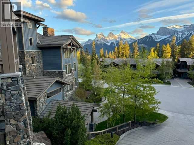 202, 140 Stonecreek Road, Canmore, photo 3
