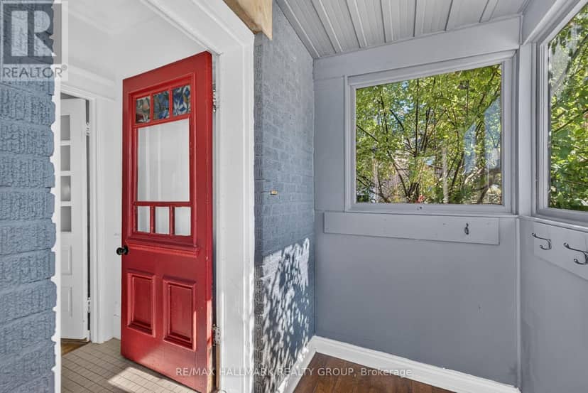 109 Lees Avenue, Ottawa, photo 5