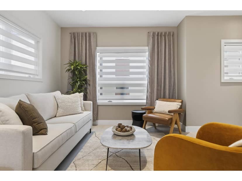 83 7381 PRESTON BOULEVARD, Mission