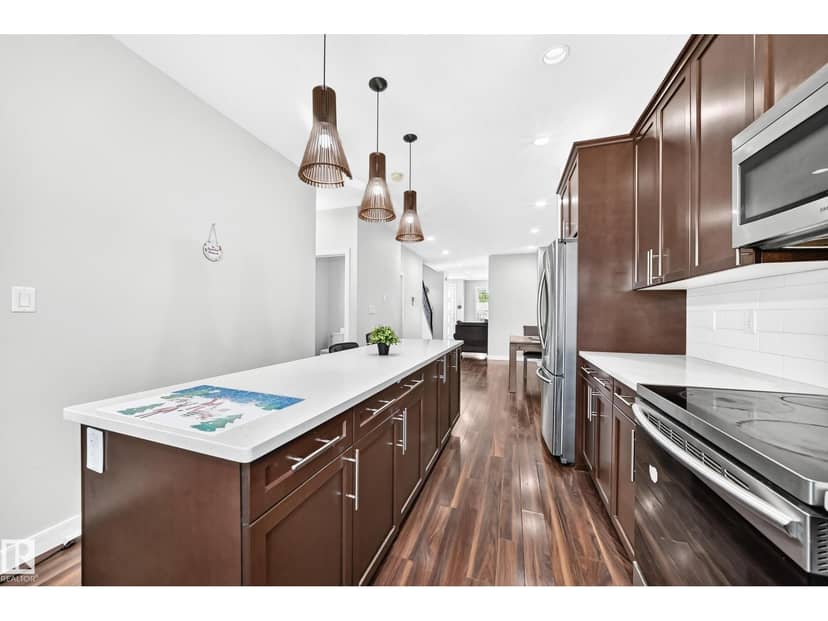 12212 124 ST NW, Edmonton, photo 7