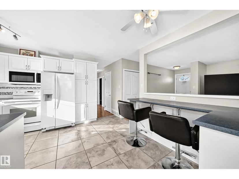 9828 164 ST NW, Edmonton, photo 8