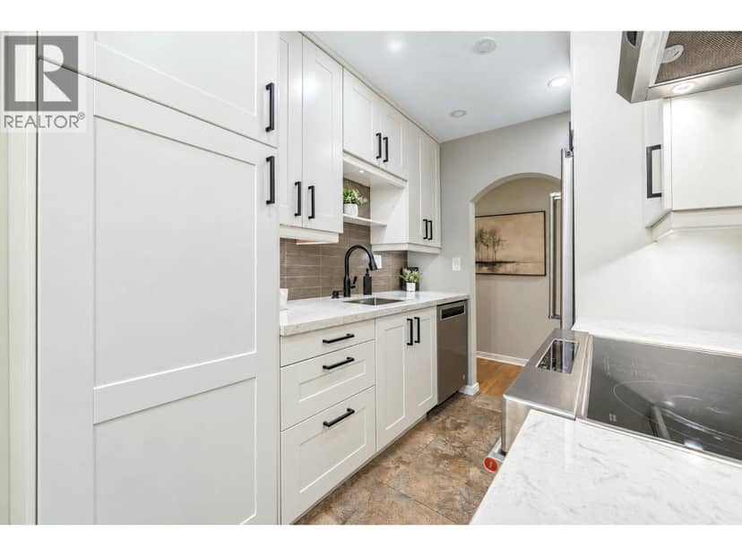 403 555 W 28TH STREET, North Vancouver, photo 8