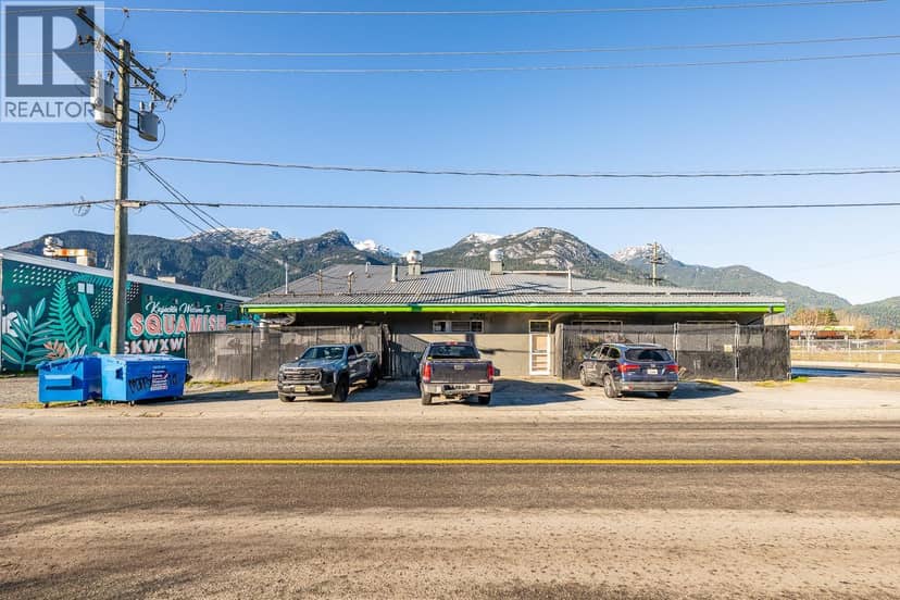 38188 & 38192 CLEVELAND AVENUE, Squamish, photo 6