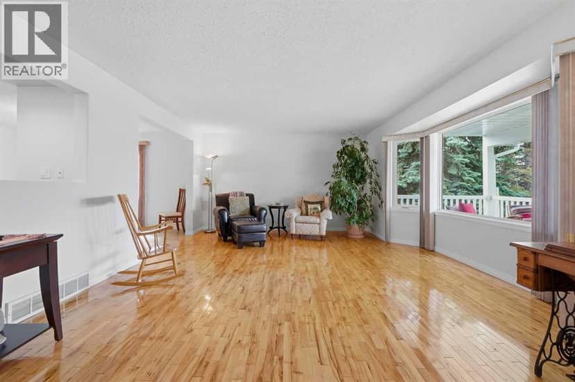 280 Barrett Drive, Red Deer, photo 7