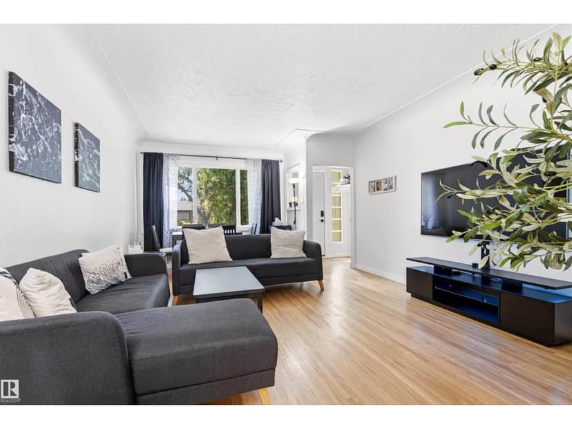 11115 11117 116 ST NW, Edmonton, photo 3