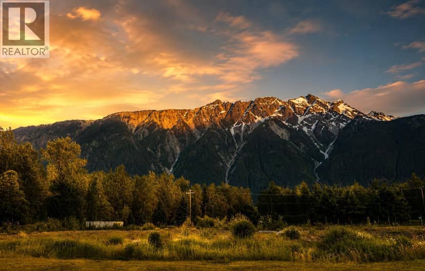 1641 AIRPORT ROAD, Squamish, photo 4