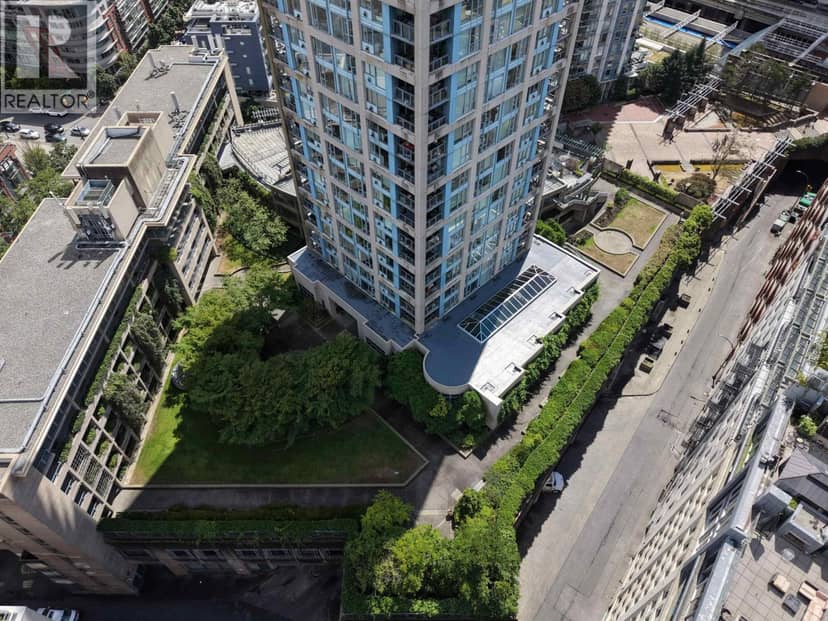 602 183 KEEFER PLACE, Vancouver