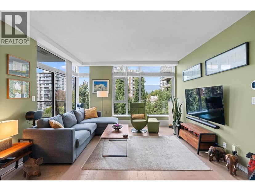 308 135 W 2ND STREET, North Vancouver