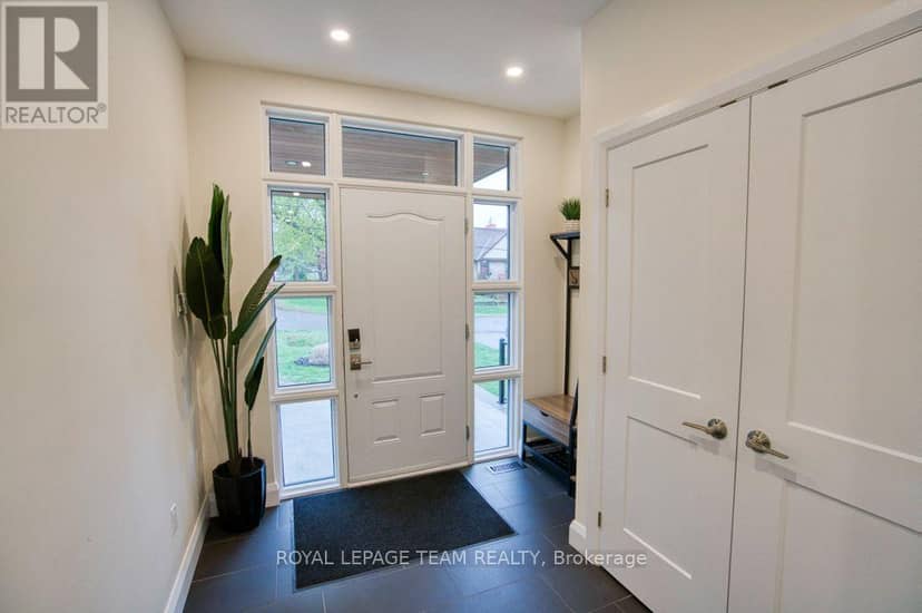 49 Aylen Avenue, Ottawa, photo 3