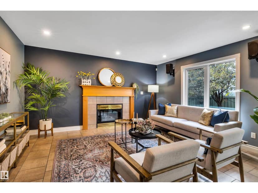 1615 Welbourn Cv NW, Edmonton, photo 2