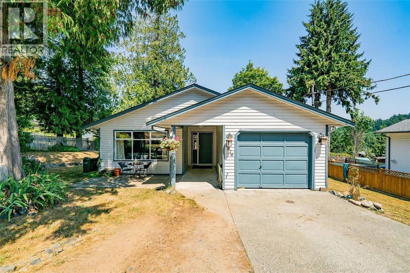 1814 Richardson Rd, Nanaimo