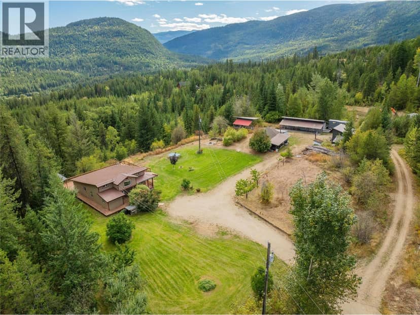 2396 NAULT Road, Pass Creek