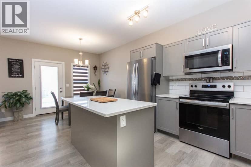 202, 148 Vanier Drive, Red Deer, photo 7