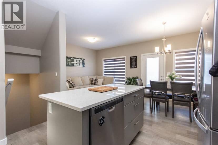 202, 148 Vanier Drive, Red Deer, photo 8