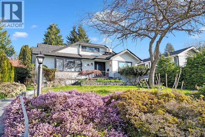 1921 FULTON AVENUE, West Vancouver