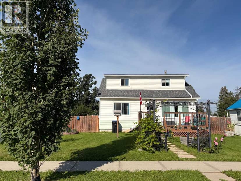 4618 53 Street, Mayerthorpe