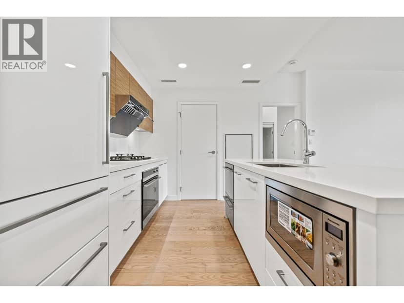 301 7333 MURDOCH AVENUE, Richmond, photo 8