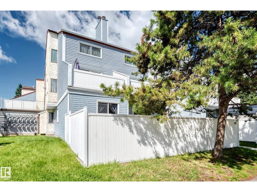 290 Lancaster TC NW, Edmonton, photo 2