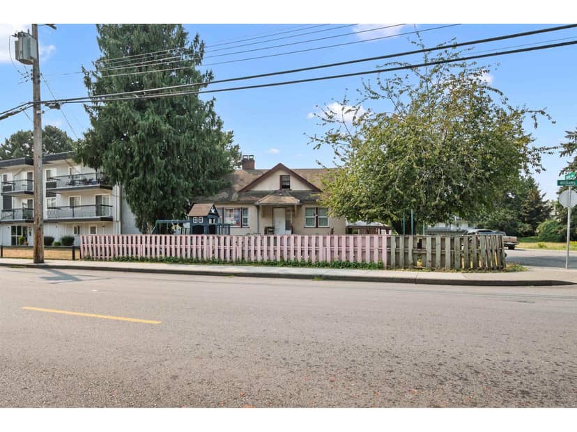9475 WILLIAMS STREET, Chilliwack Proper East, Chilliwack