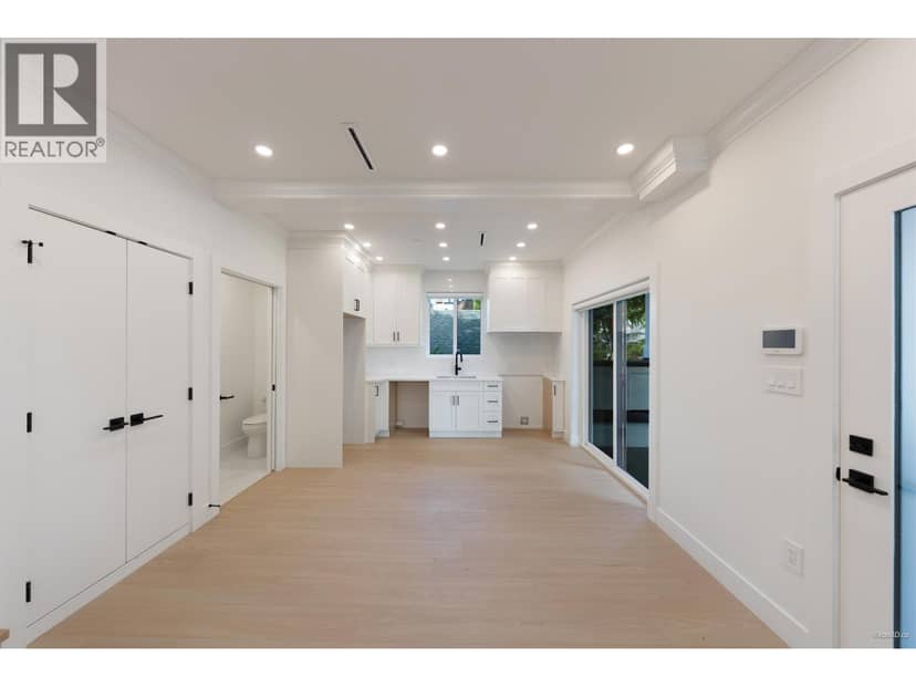 2 5385 EARLES STREET, Vancouver, photo 7