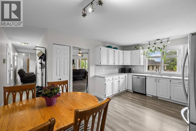 3463 Logan Road, West Kelowna