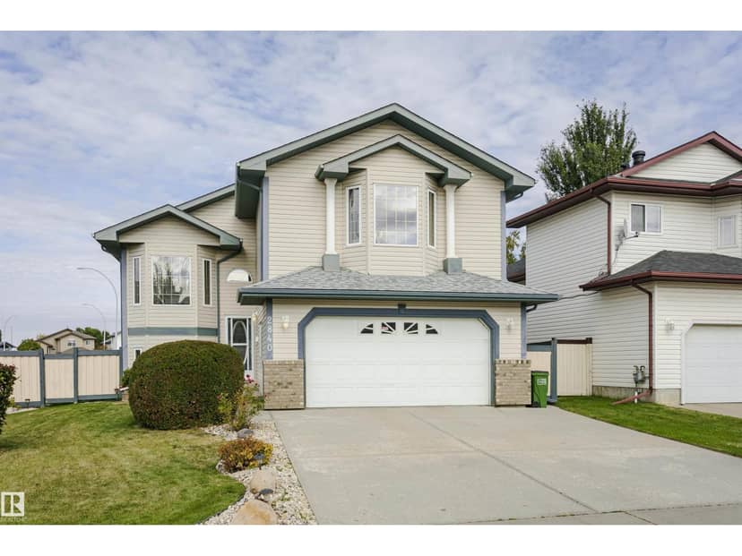 2840 151A AV NW, Edmonton