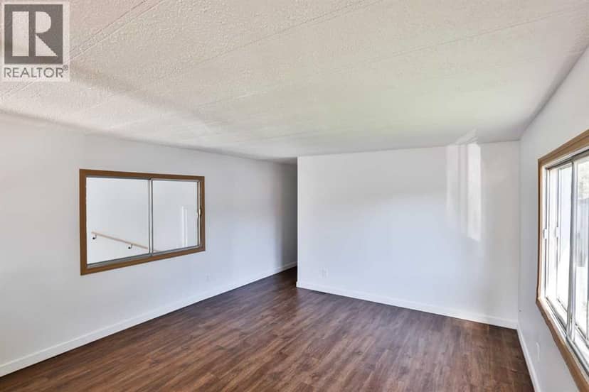 82, 5301 2 Street, Coalhurst, photo 6