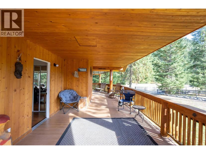 50 Taylor Way, Beaverdell, photo 8