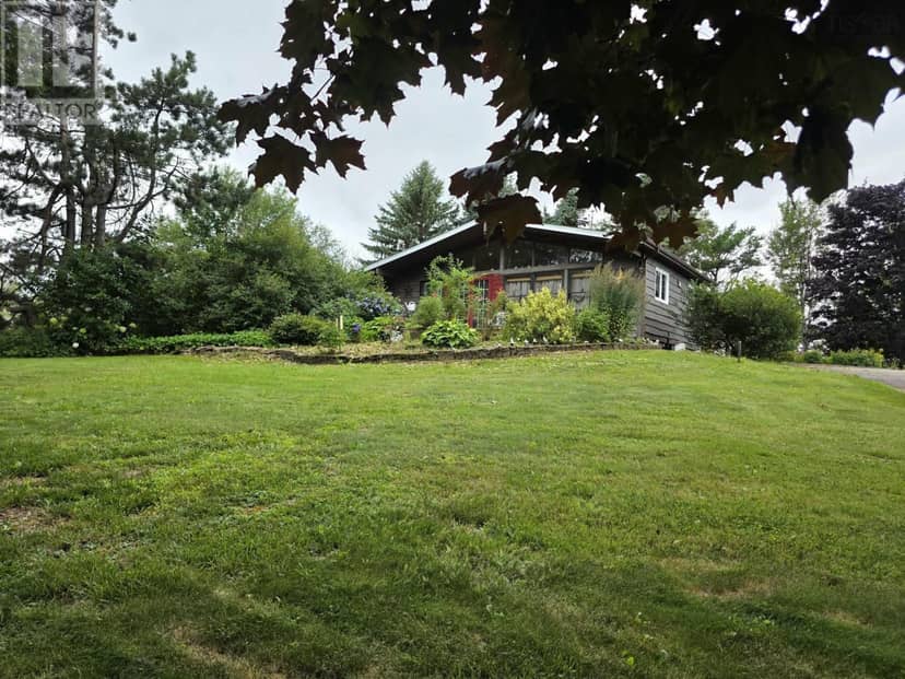 3802 Highway 6 Highway, Tatamagouche