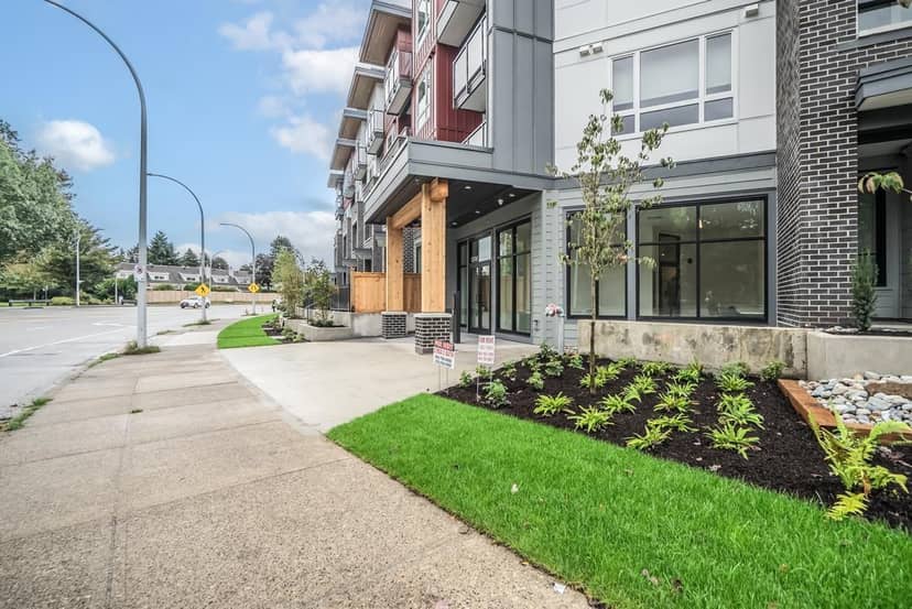 406 13788 76 Avenue, Surrey, photo 2
