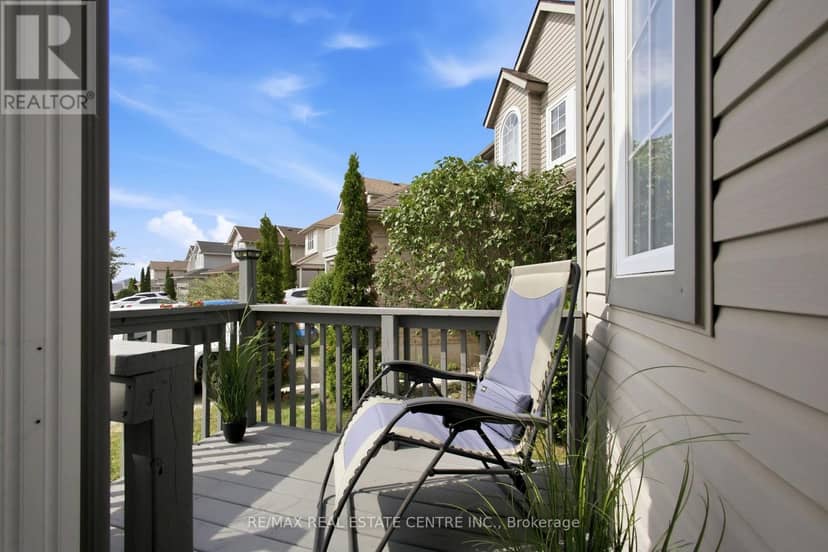 801 Hunters Gate Crescent, Woodstock, photo 4