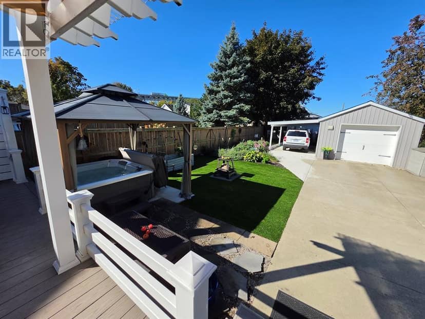 16 Fort STREET, Point Edward, photo 4