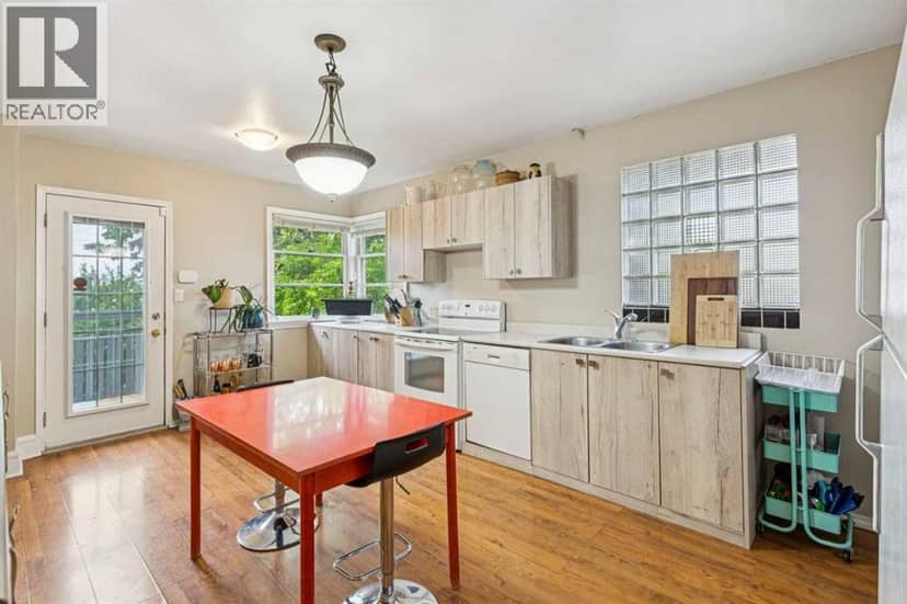 2128 17 Avenue SW, Calgary, photo 5