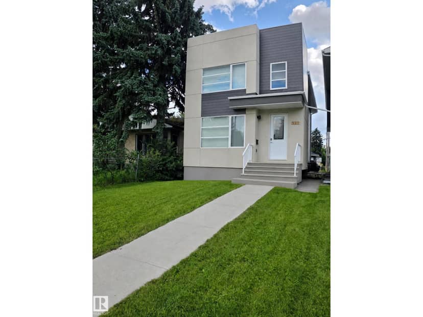 9311 66 AV NW, Edmonton