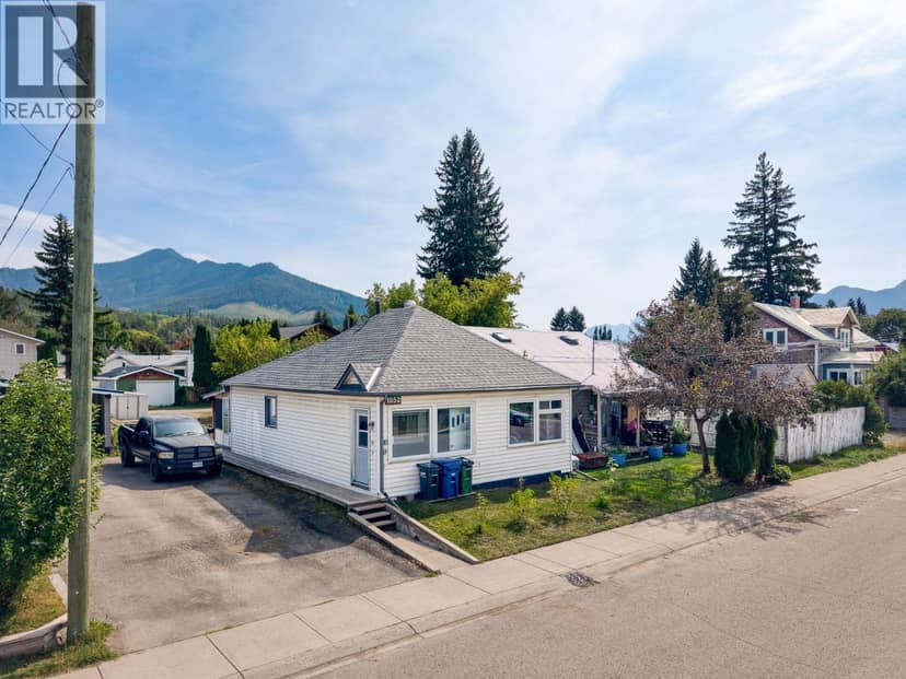 1052 6TH Avenue, Fernie, photo 4