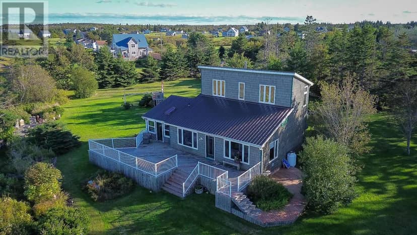 7 Bayside Crescent, St. Peter's Harbour