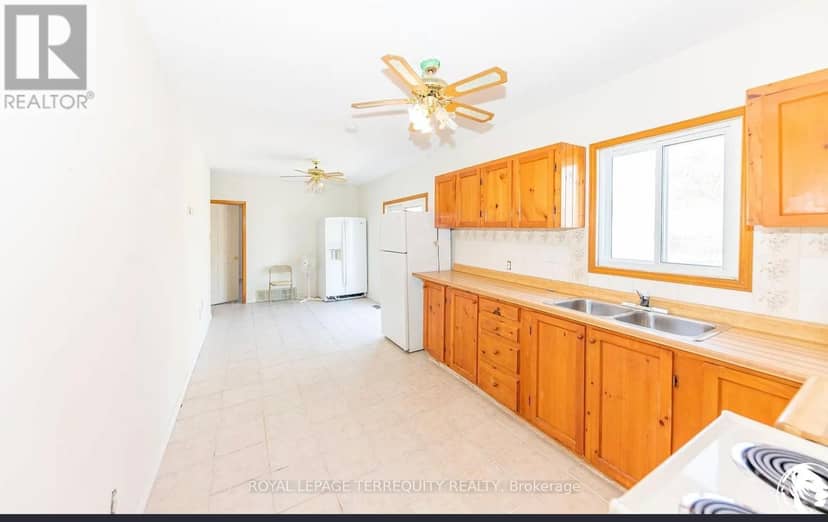 252 Bloor Street E, Oshawa, photo 5